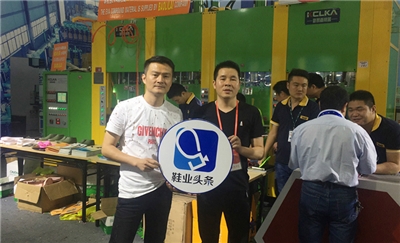 新凱嘉機器再升級，發(fā)泡成型減少工序省人力，產(chǎn)品更時尚